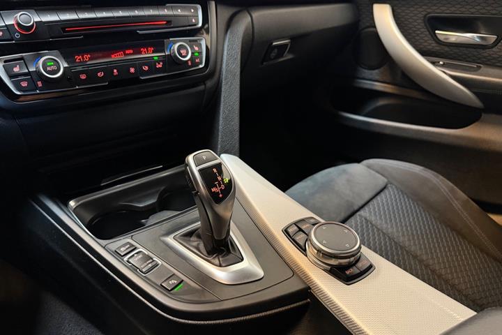 Sort BMW 435d fra 2015
