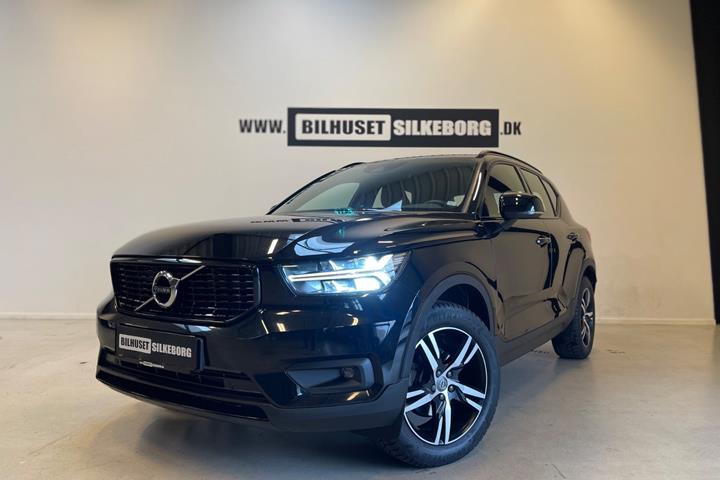 Sort Volvo XC40 fra 2021