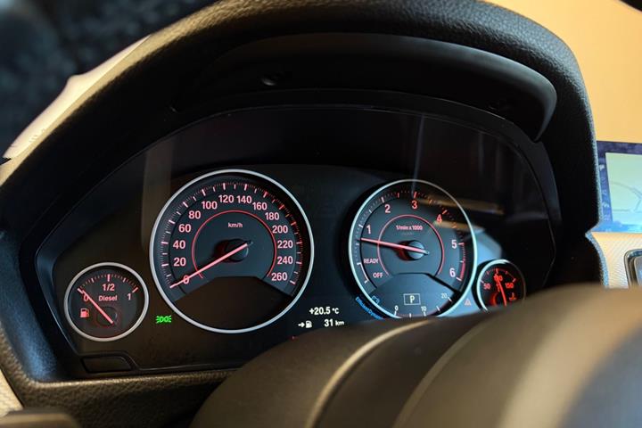 Sort BMW 430d fra 2017