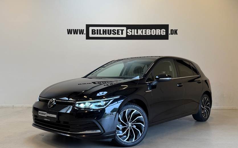 VW Golf VIII 1,5 eTSi 150 Style DSG