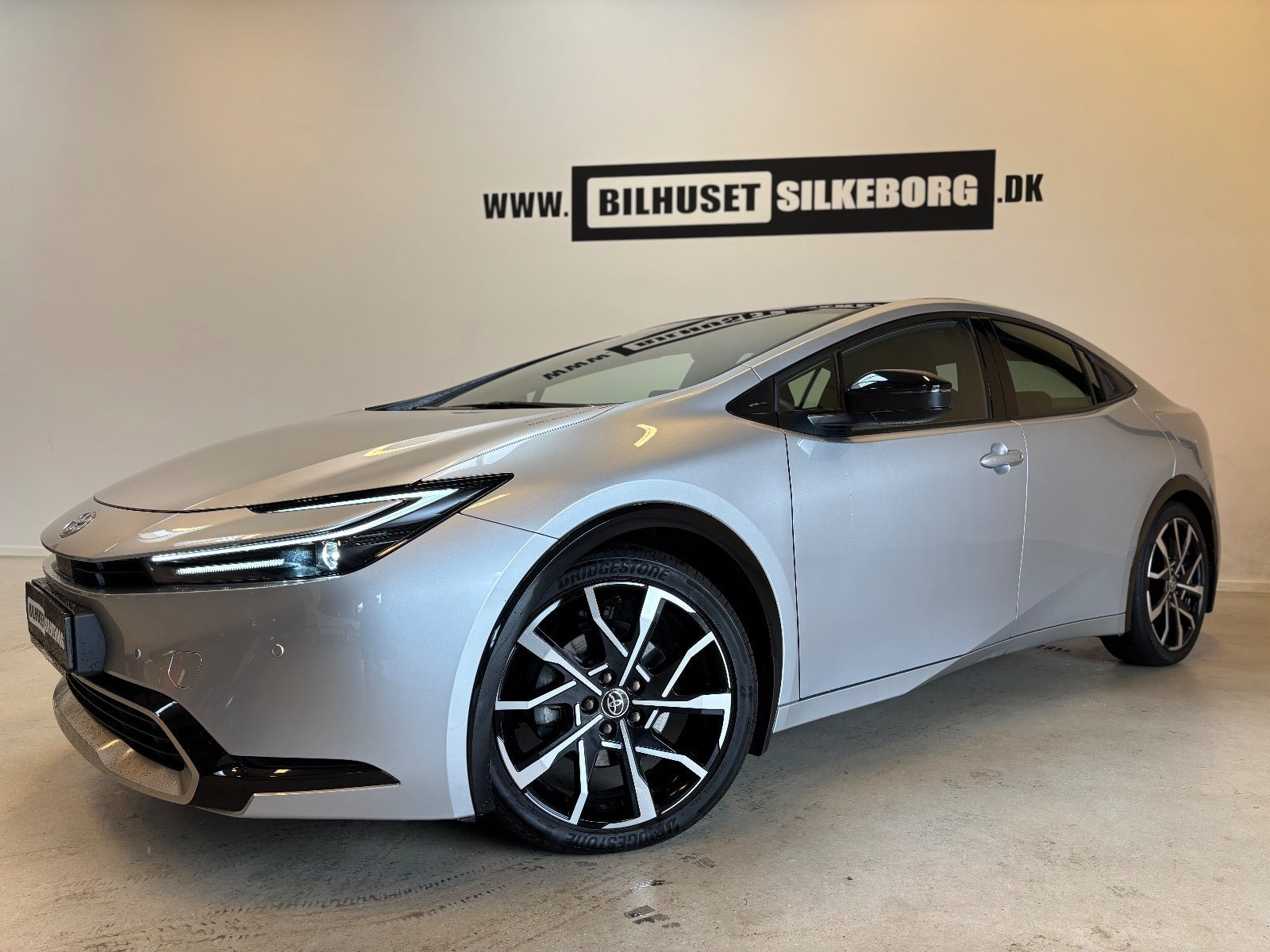 undefined Toyota Prius fra 2024