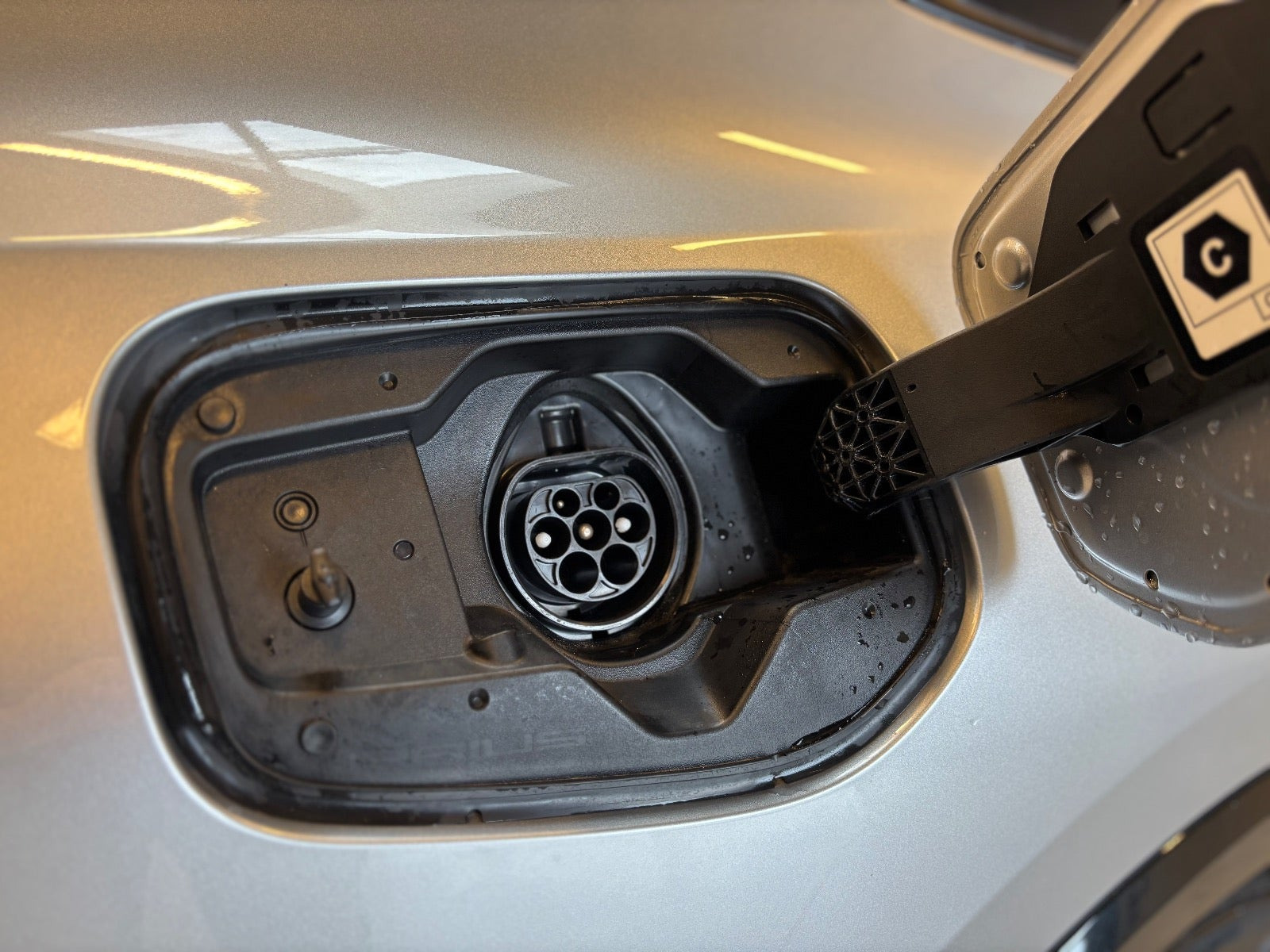 undefined Toyota Prius fra 2024