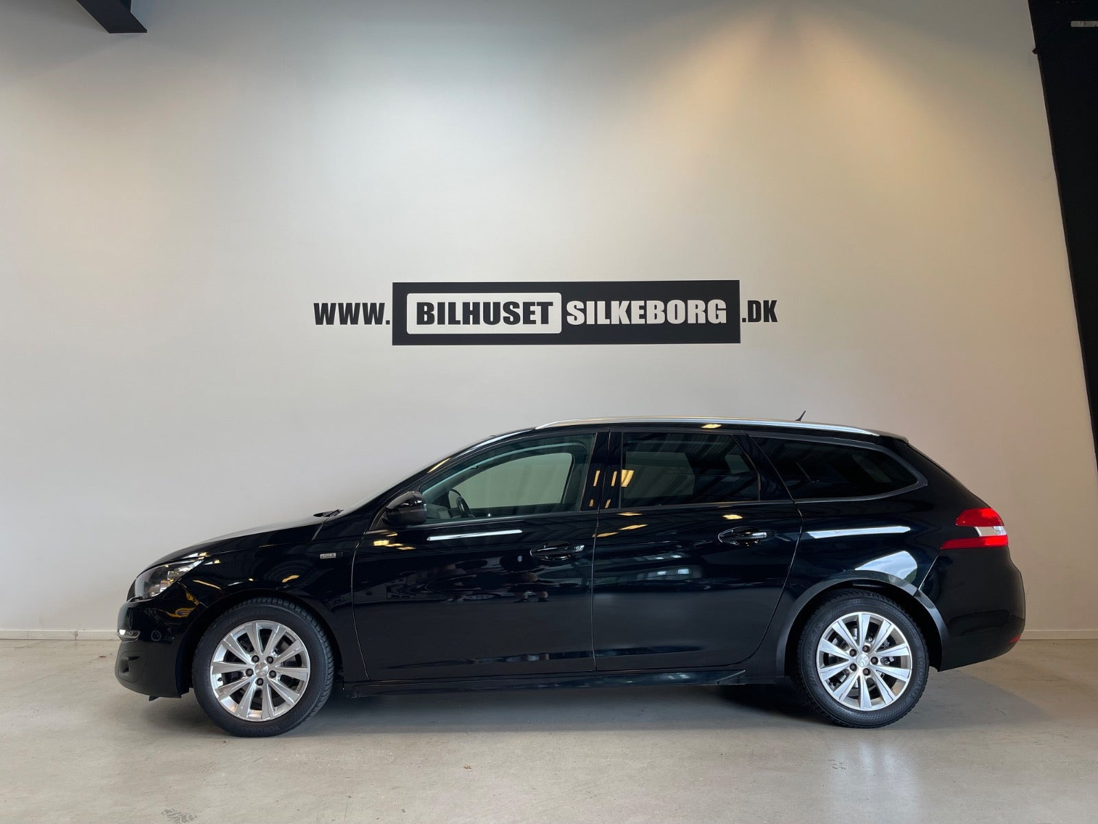 undefined Peugeot 308 fra 2017
