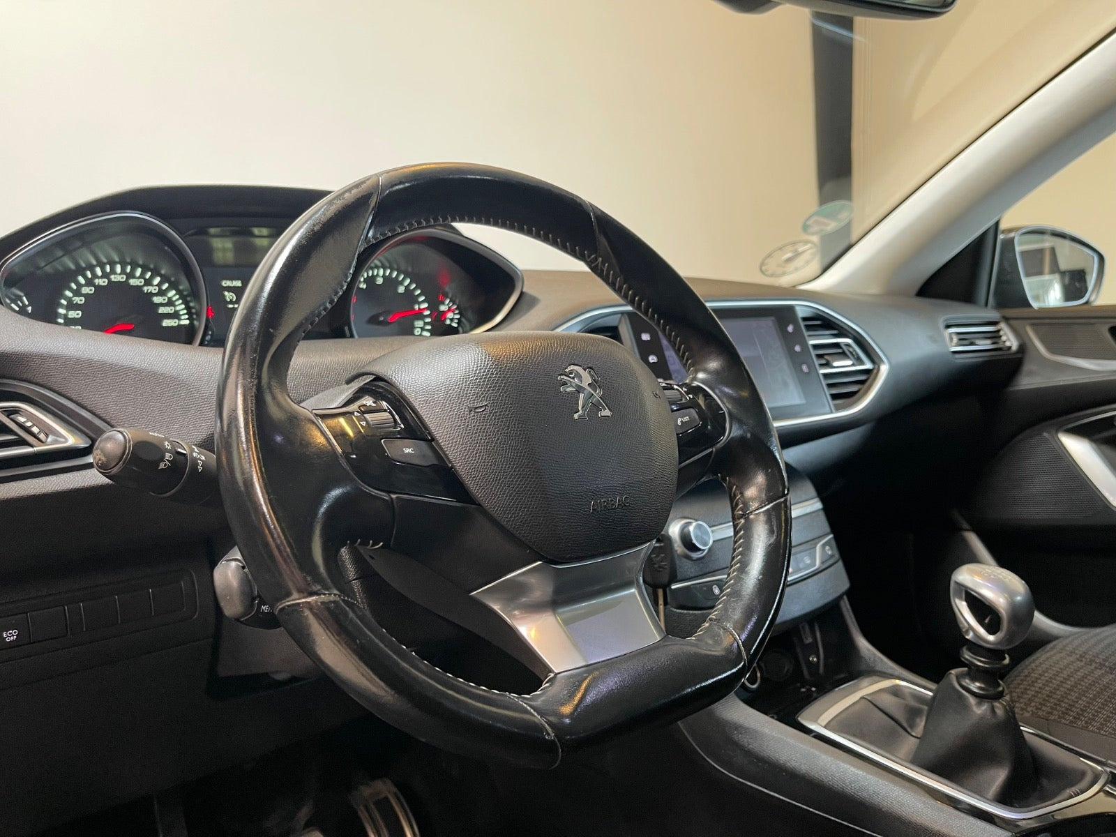undefined Peugeot 308 fra 2017