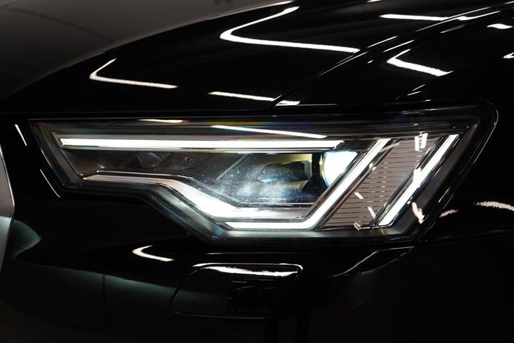 Sort Audi A6 fra 2022