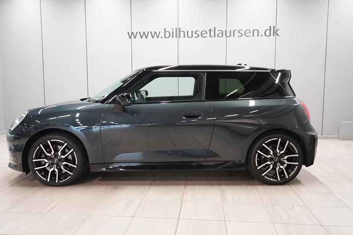 Grå Mini Cooper E fra 2025