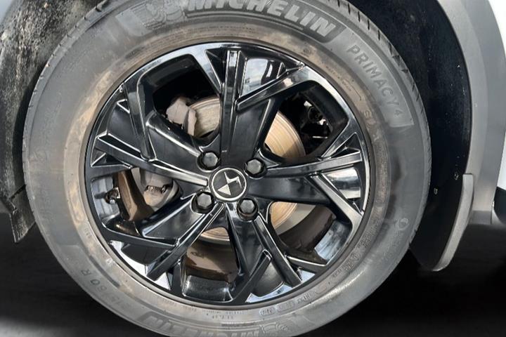 Hvid DS DS 3 CrossBack fra 2019