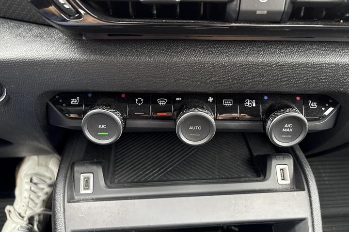Sort Citroën ë-C4 fra 2023