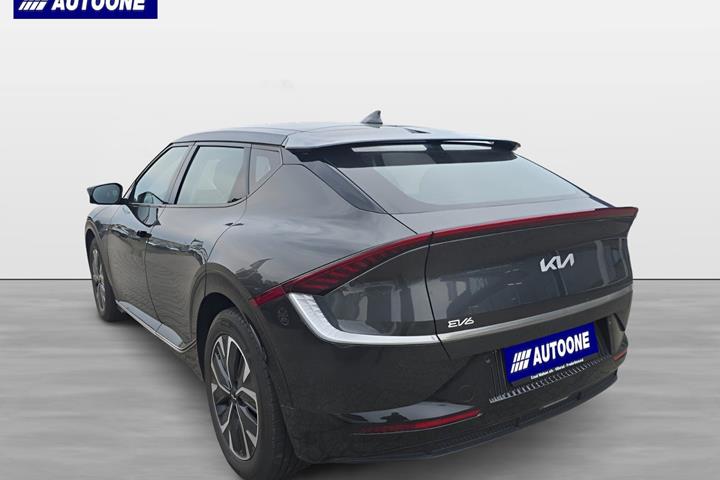 Grå Kia EV6 fra 2021