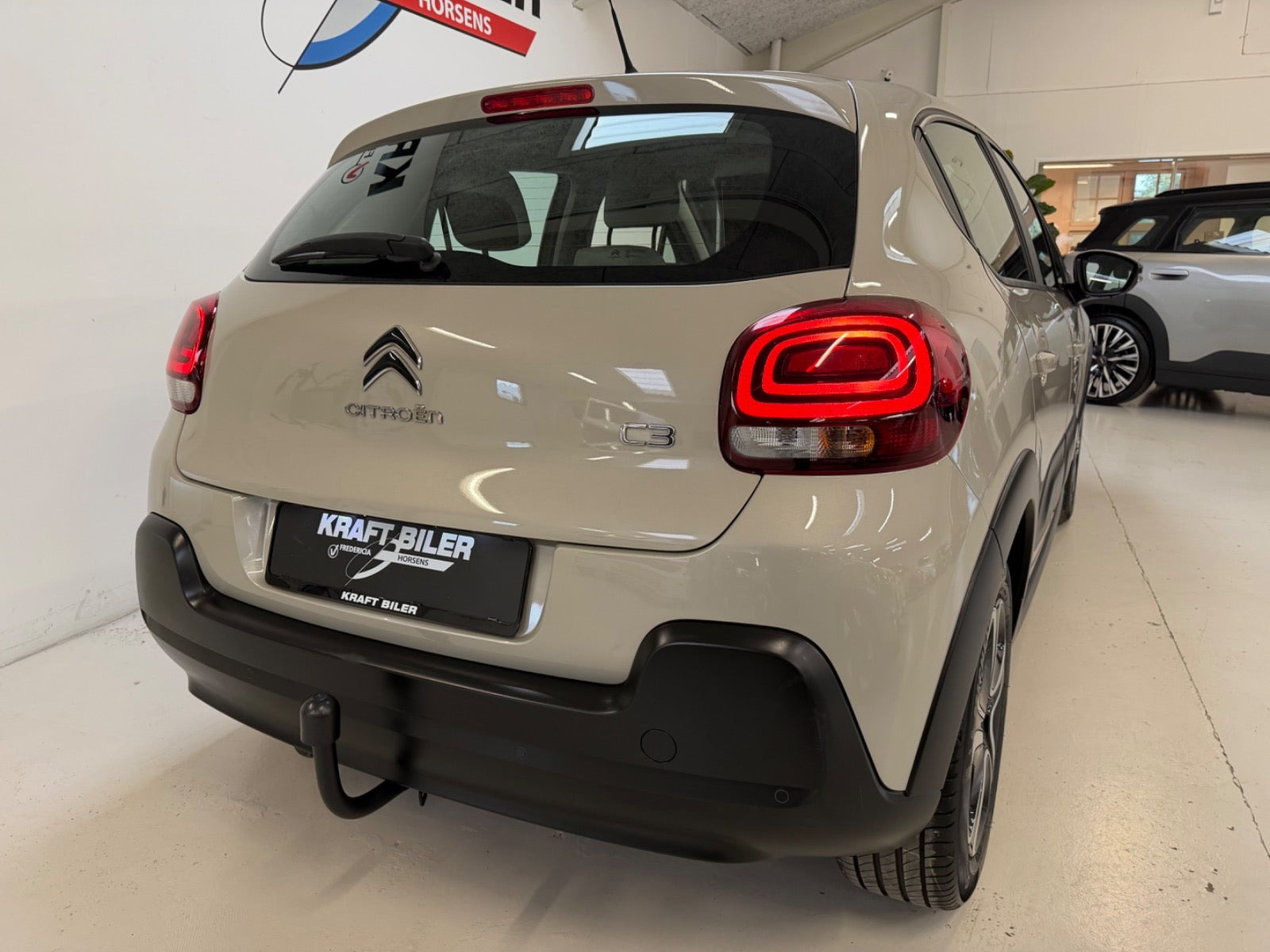 Beige Citroën C3 fra 2024