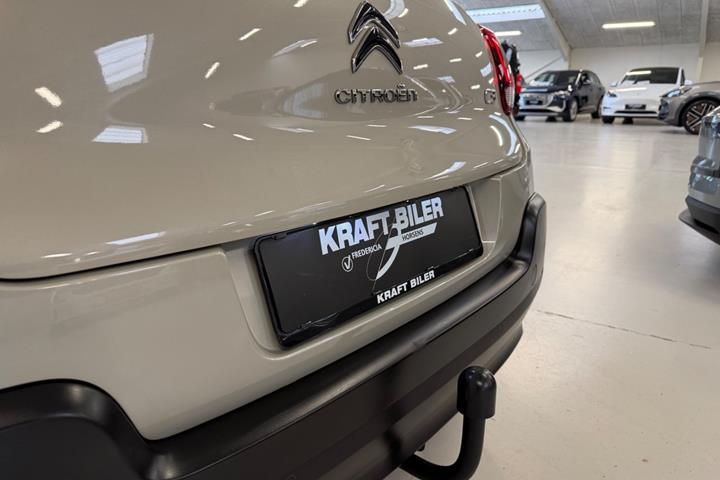 Beige Citroën C3 fra 2024