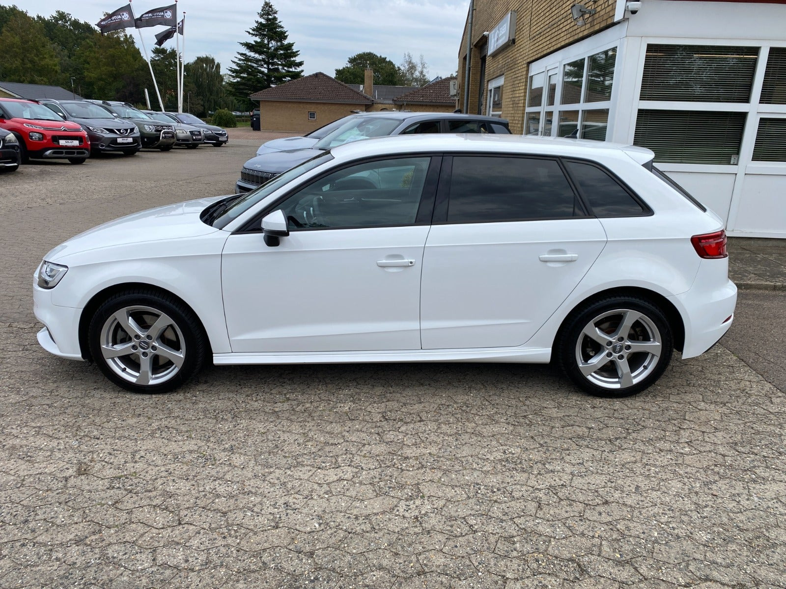 Hvid Audi A3 fra 2020
