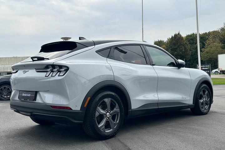 undefined Ford Mustang Mach-E fra 2023