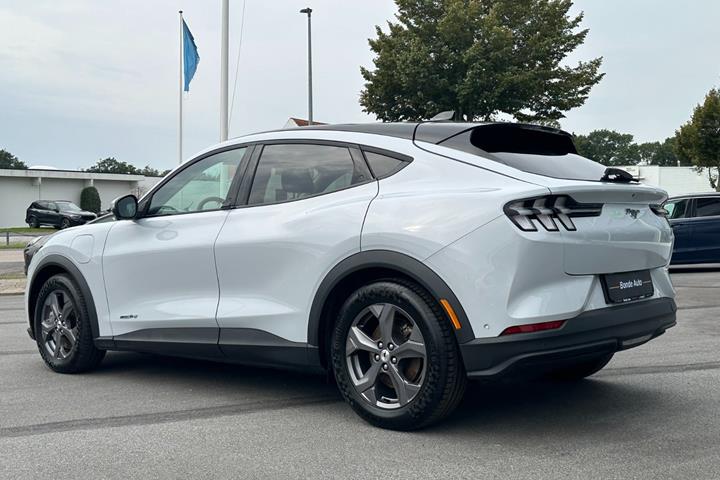 undefined Ford Mustang Mach-E fra 2023