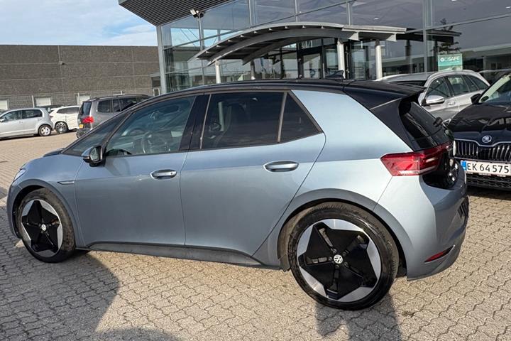 Blå VW ID.3 fra 2021