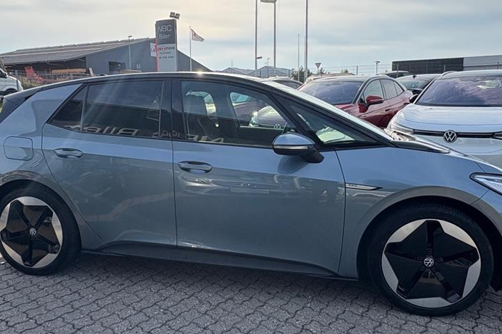 Blå VW ID.3 fra 2021