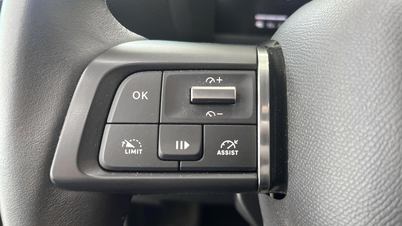 Sort Citroën ë-C4 fra 2025