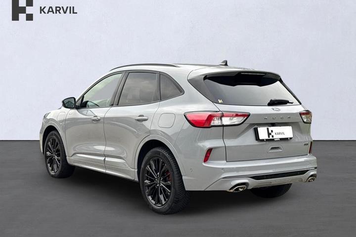 Grå Ford Kuga fra 2024