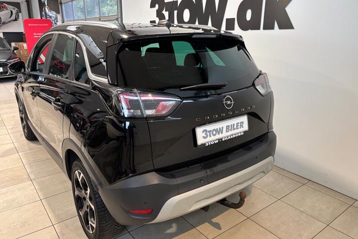 Sort Opel Crossland fra 2021