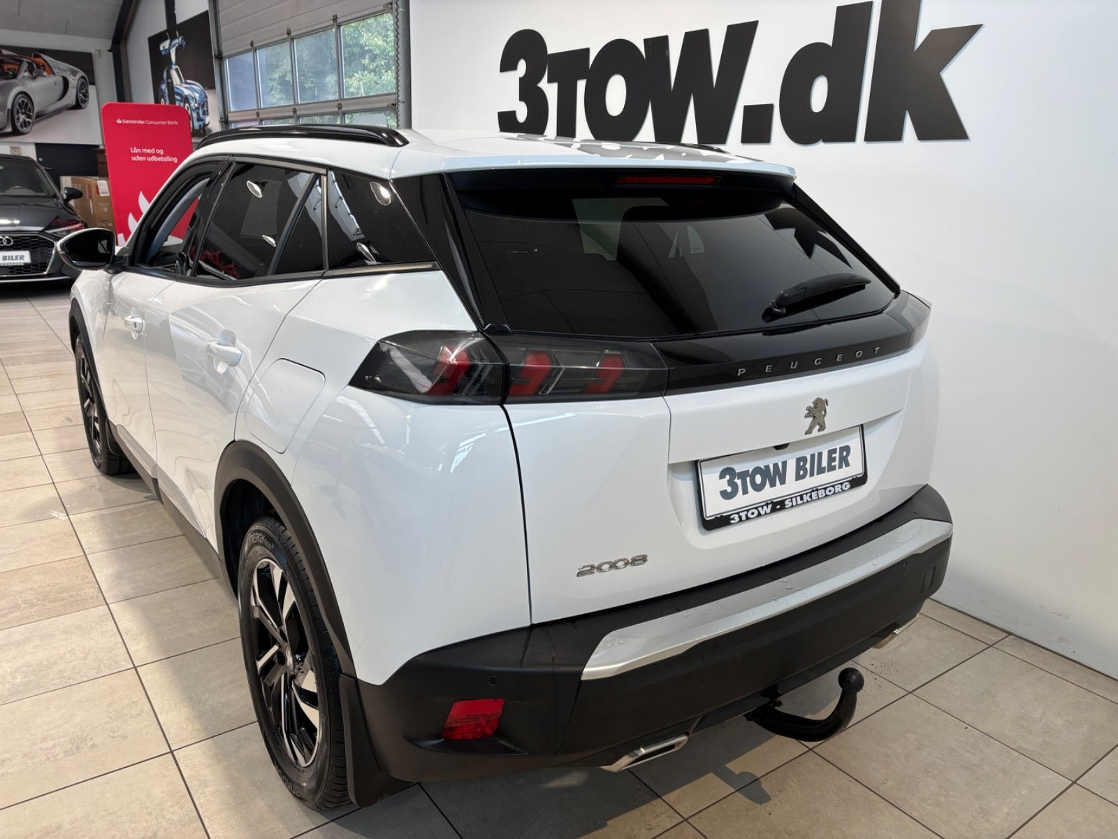 Hvid Peugeot 2008 fra 2021