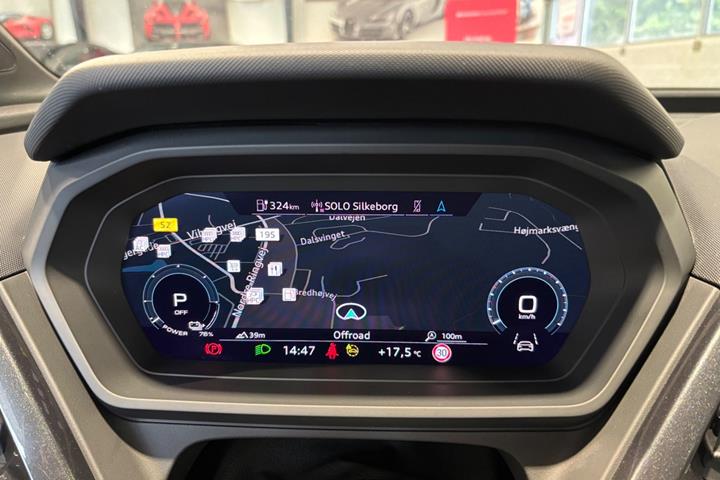 Sølv Audi Q4 e-tron fra 2023
