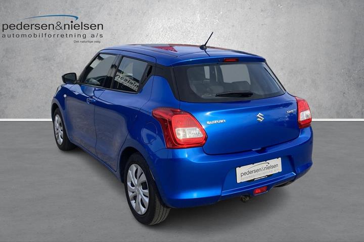 Blå Suzuki Swift fra 2020