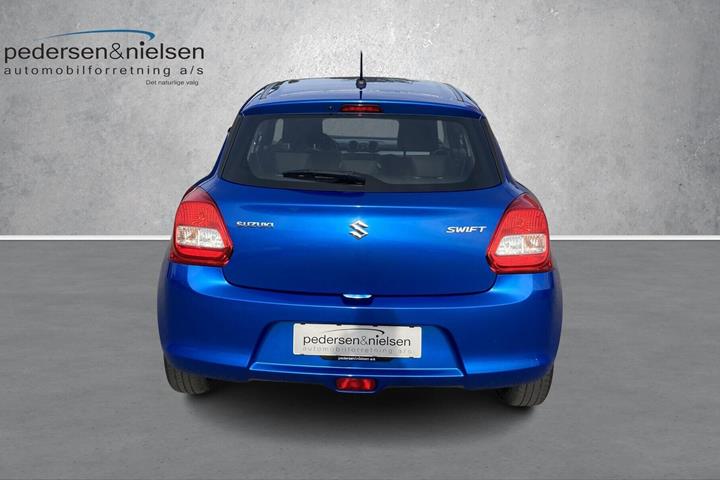 Blå Suzuki Swift fra 2020