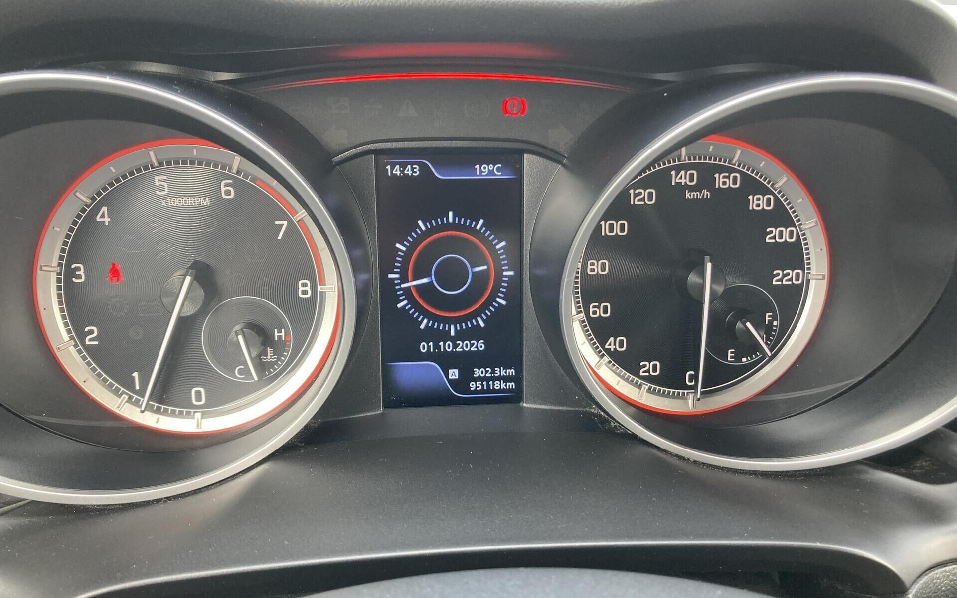 Blå Suzuki Swift fra 2020