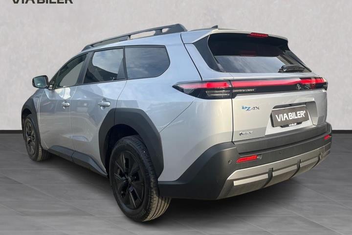Sølv Toyota bZ4X Touring fra 2026