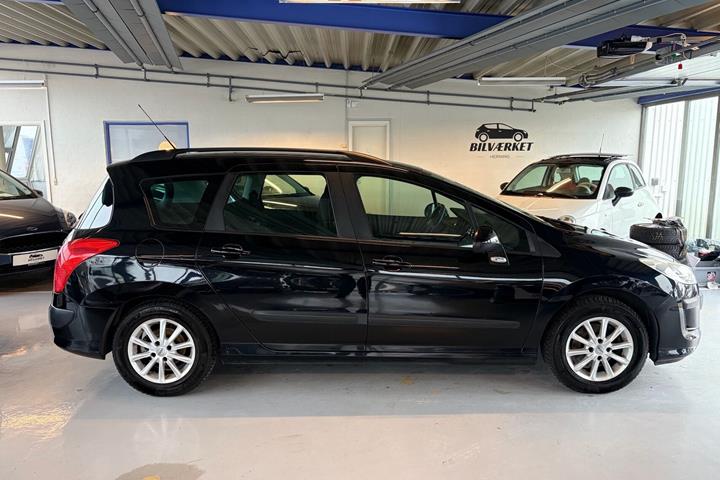 undefined Peugeot 308 fra 2009