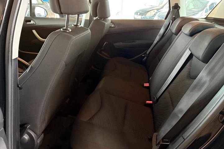 undefined Peugeot 308 fra 2009