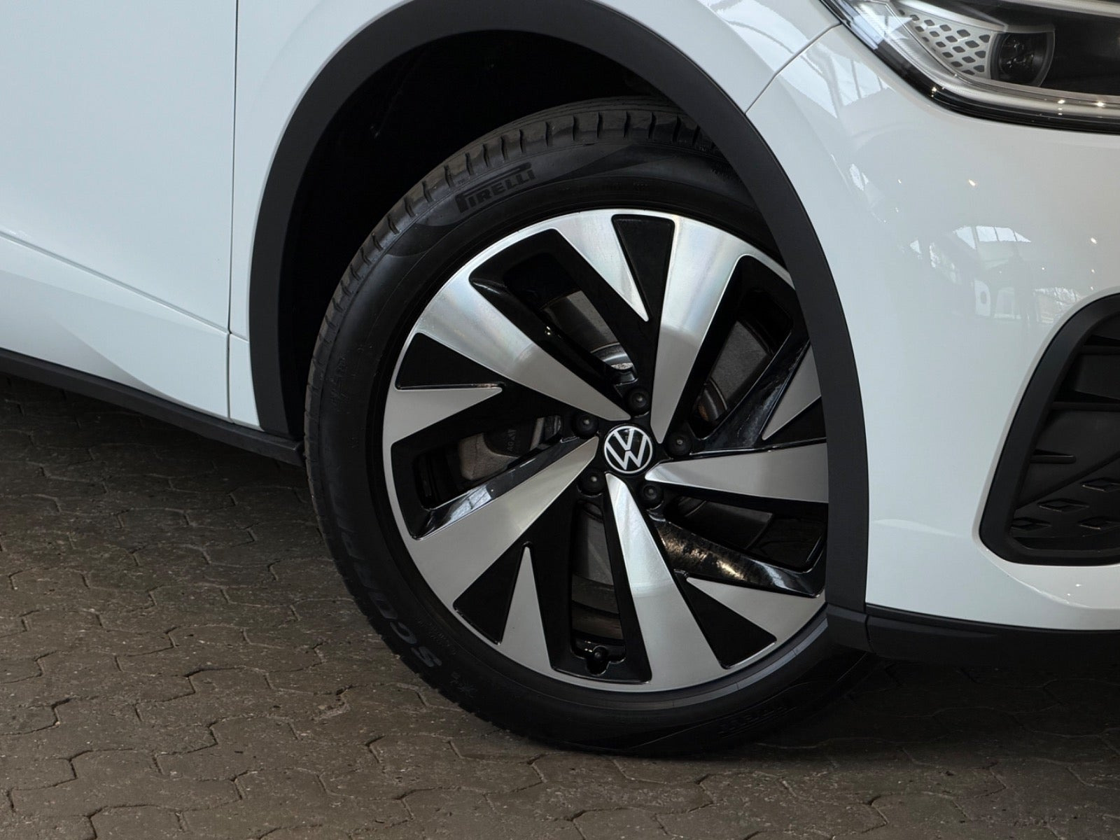 Hvid VW ID.5 fra 2023