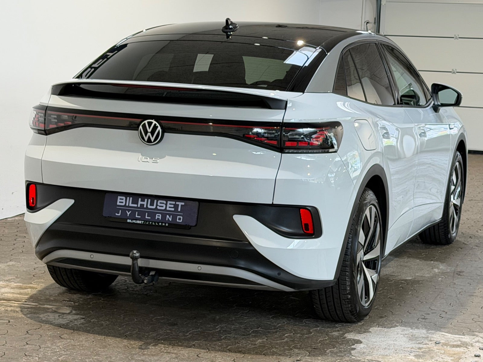 Hvid VW ID.5 fra 2023