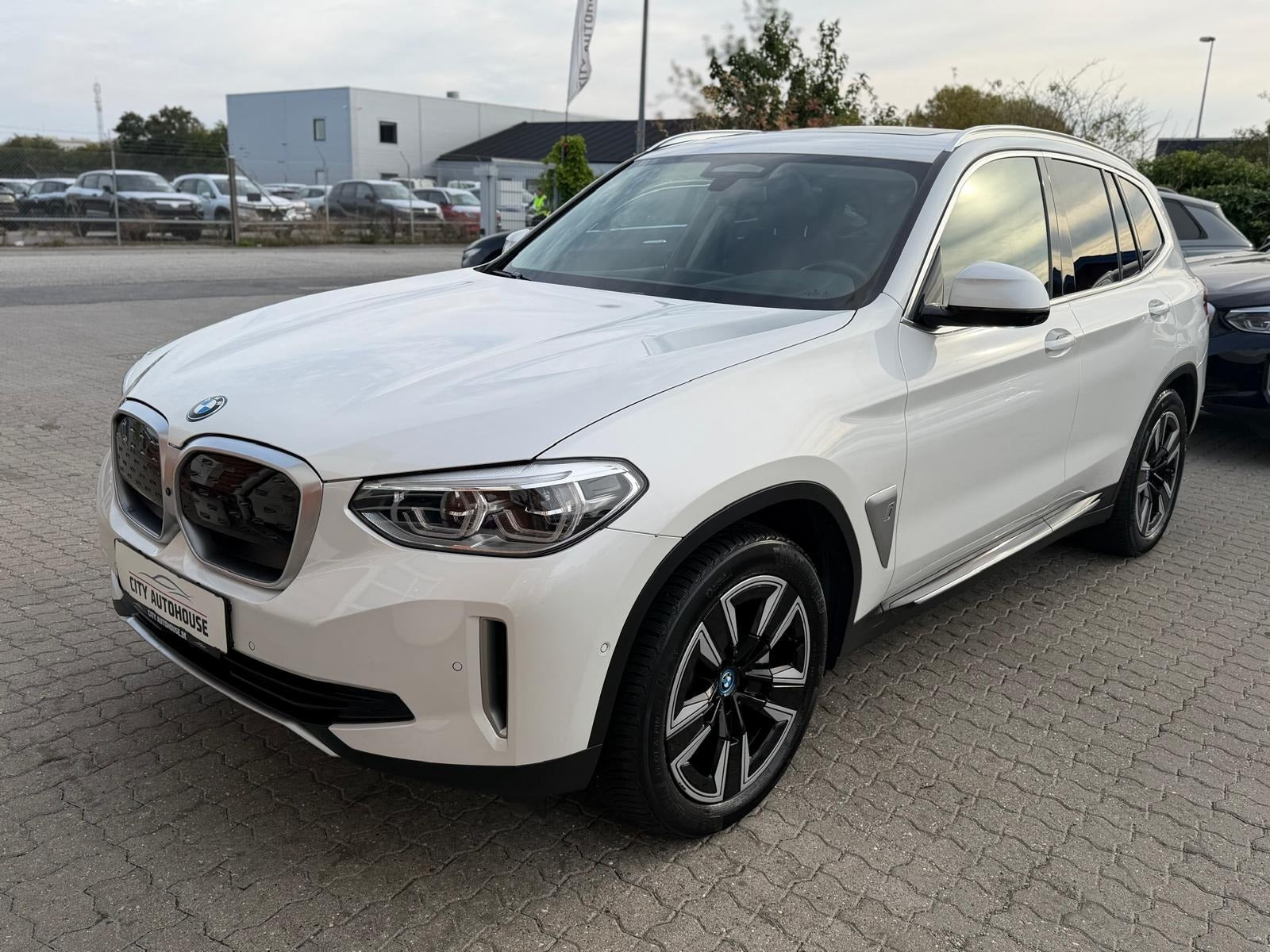 BMW iX3 Charged Impressive