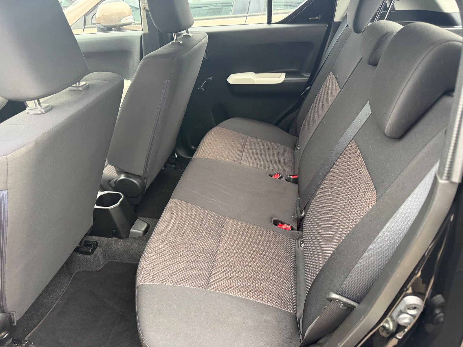 Sort Suzuki Ignis fra 2017