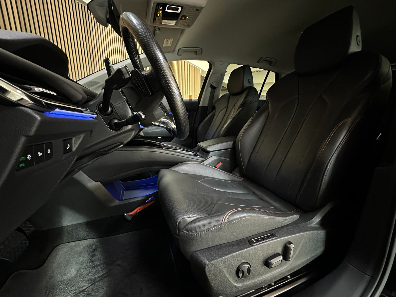 Sort Skoda Enyaq fra 2021