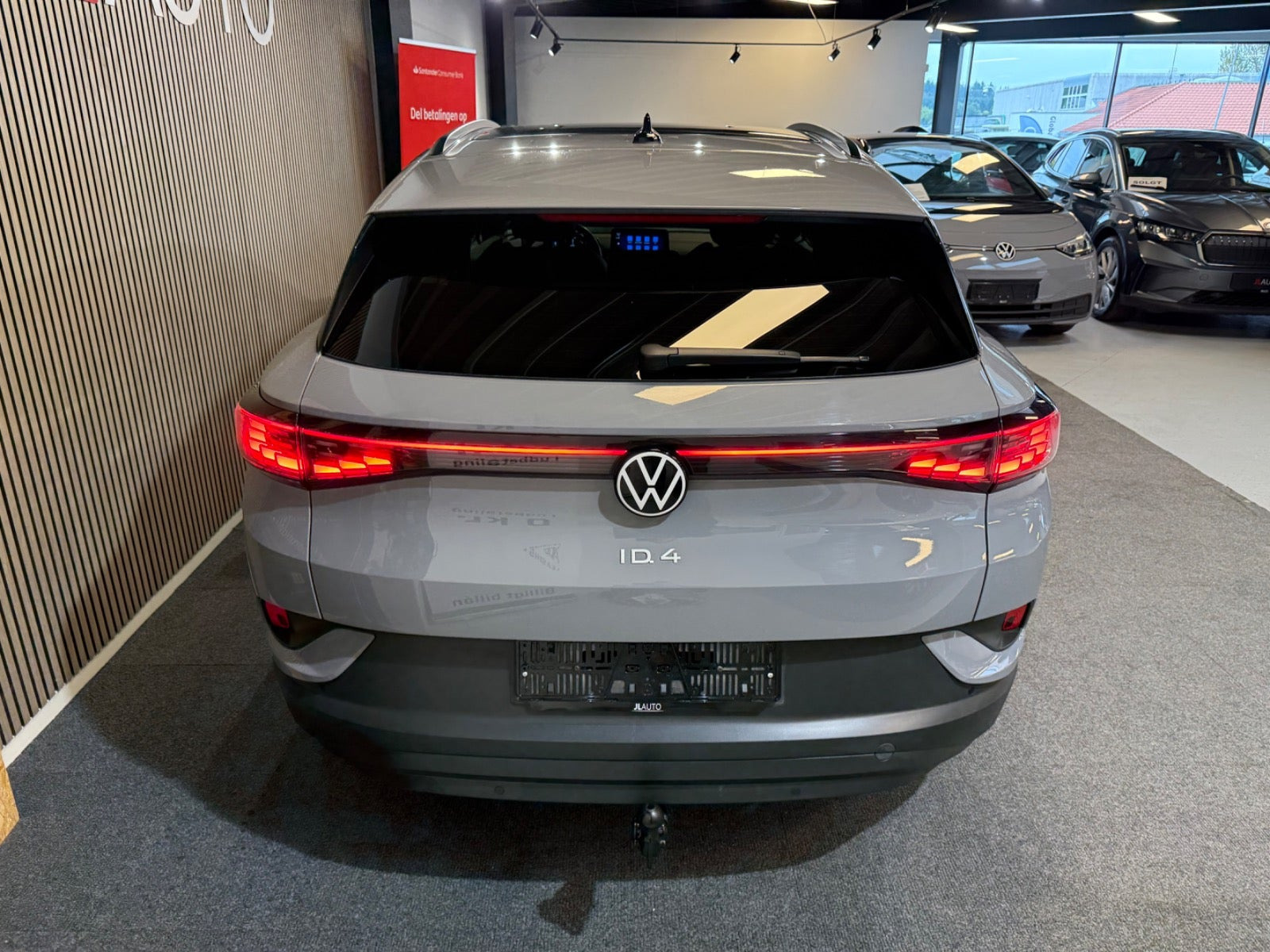 Grå VW ID.4 fra 2022