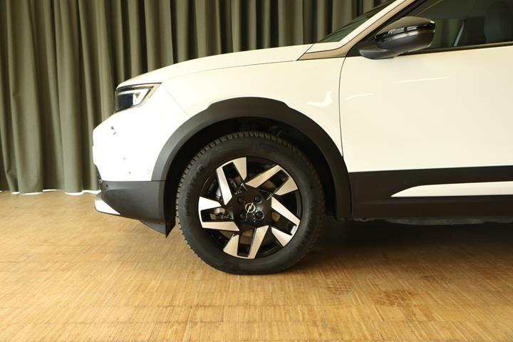 Grøn Opel Mokka-e fra 2022
