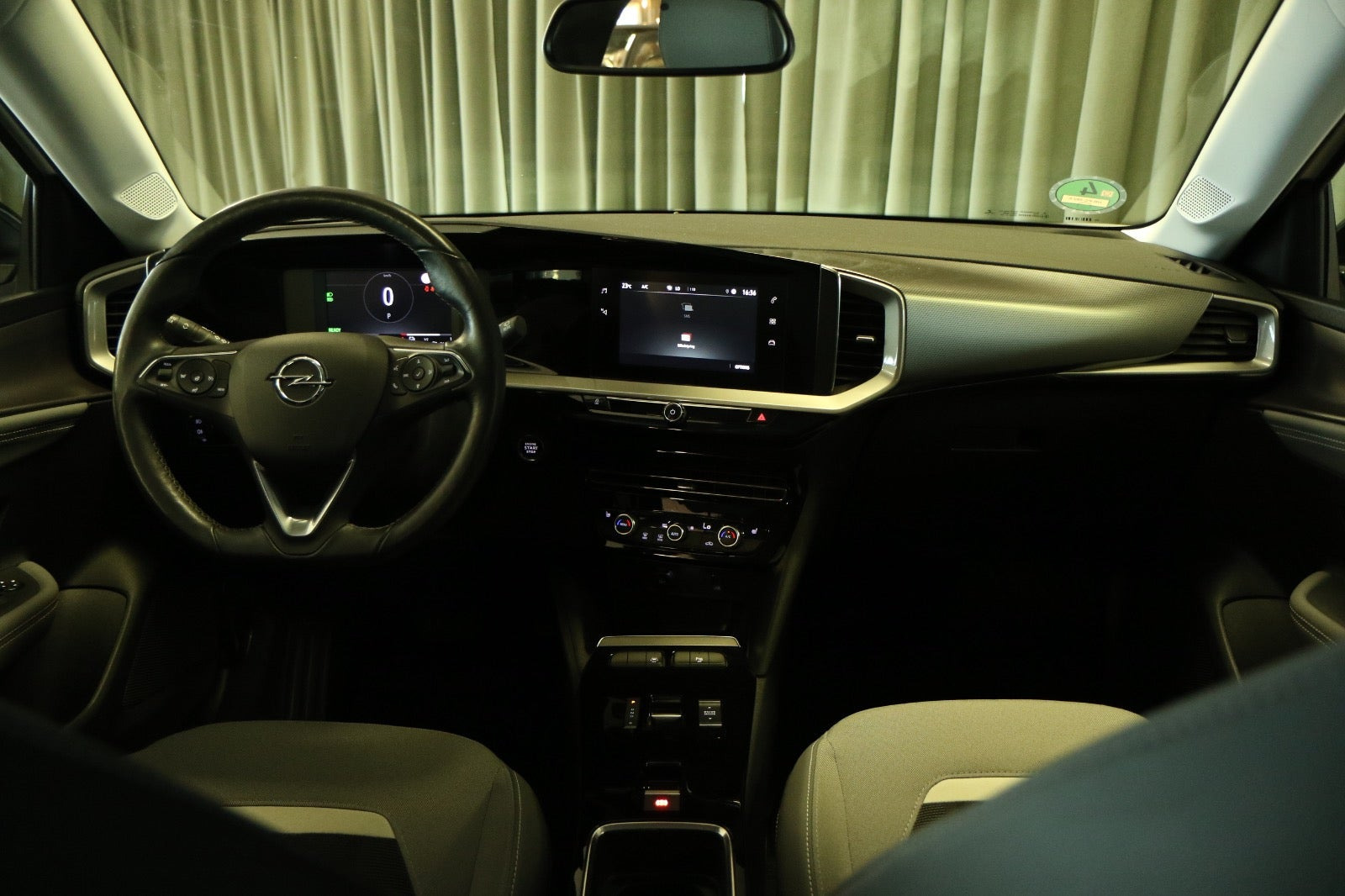Grøn Opel Mokka-e fra 2022