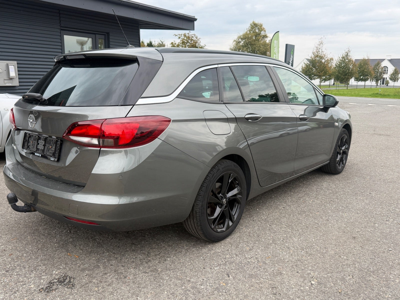 undefined Opel Astra fra 2019