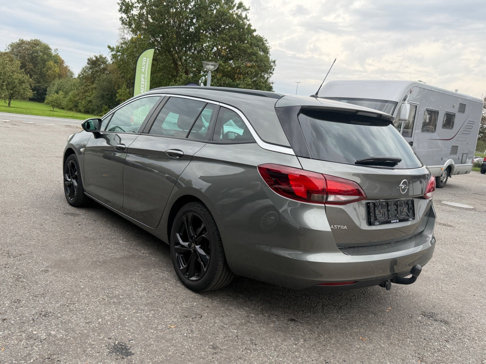 undefined Opel Astra fra 2019