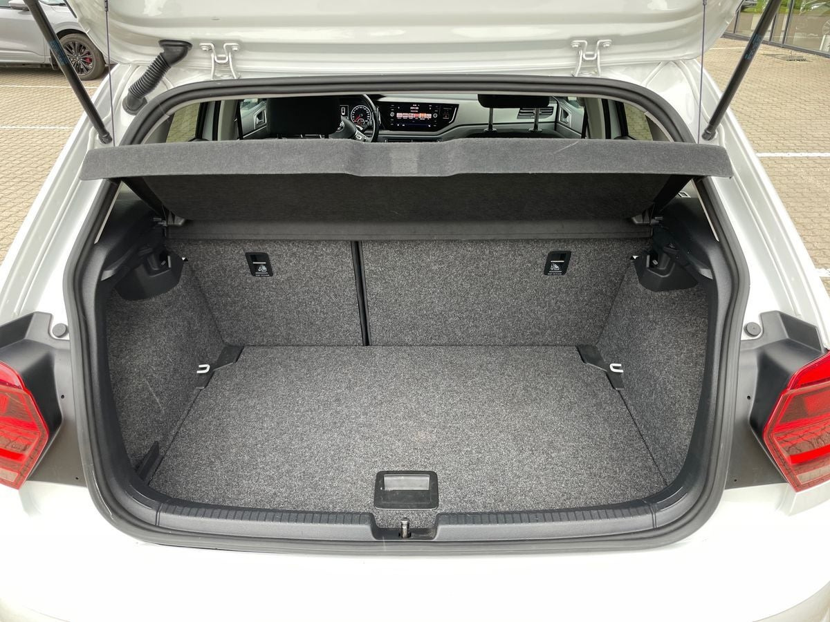 Hvid VW Polo fra 2019