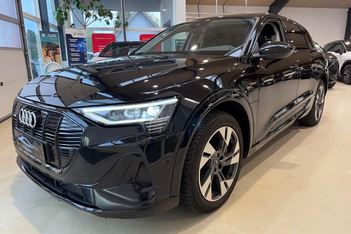Sort Audi e-tron fra 2021