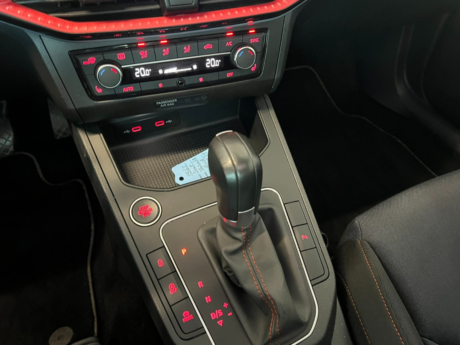 Hvid Seat Ibiza fra 2022