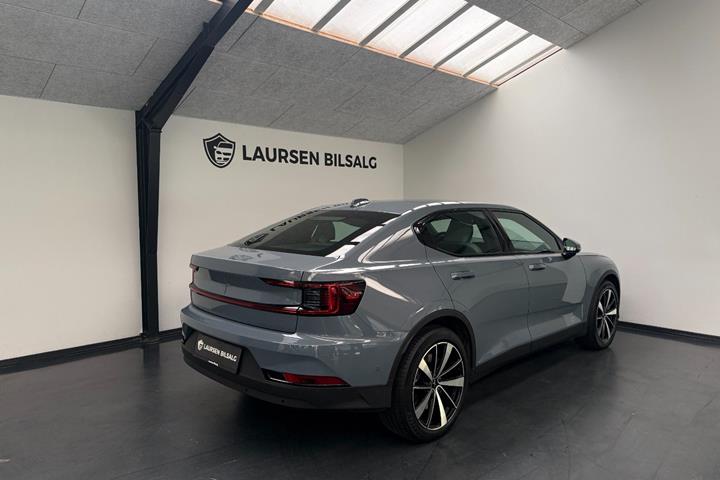 Grå Polestar 2 fra 2022