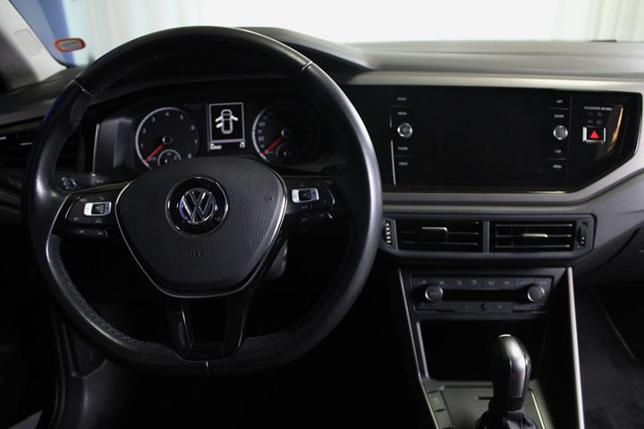 Sort VW Polo fra 2020