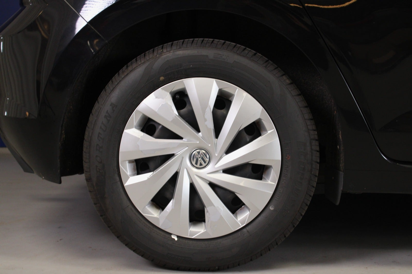 Sort VW Polo fra 2020