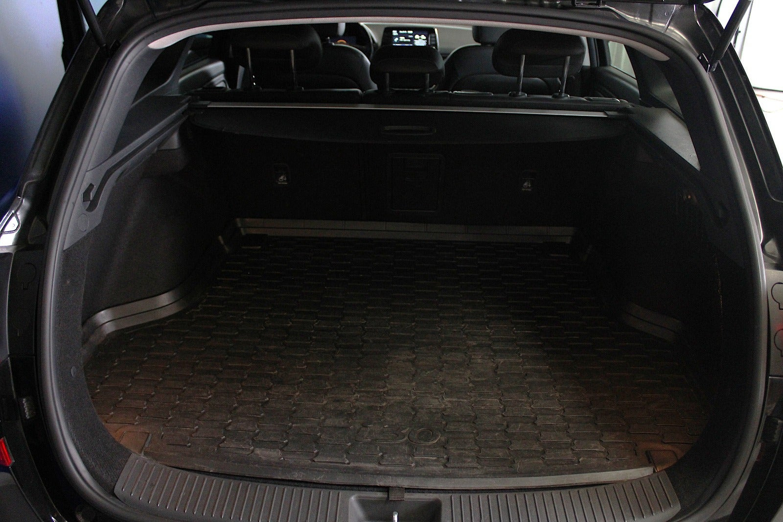 Sort Hyundai i30 fra 2021