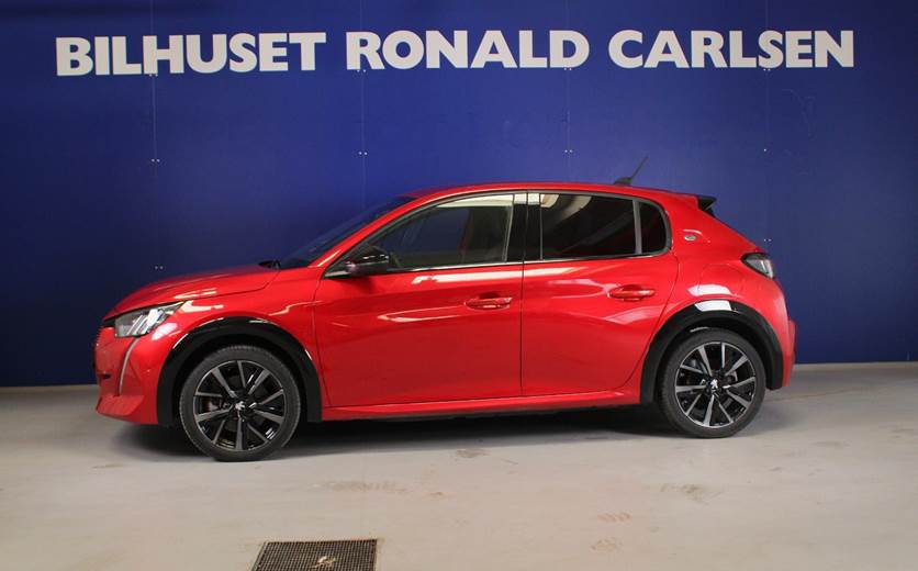 Peugeot e-208 50 GT