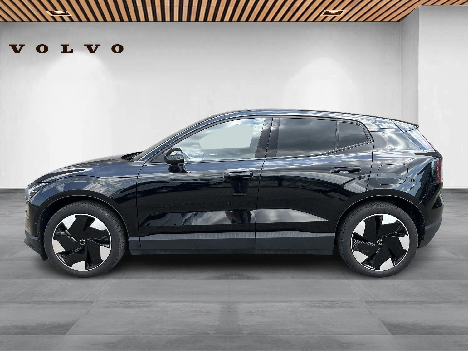 Sort Volvo EX30 fra 2026